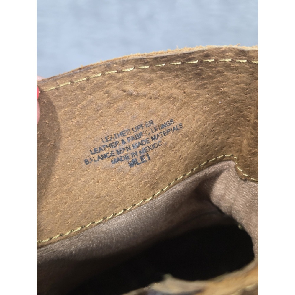 Born Taran Boots Women's Size 7.5 Brown Distressed Suede Leather Ankle Booties - Picture 4 of 13